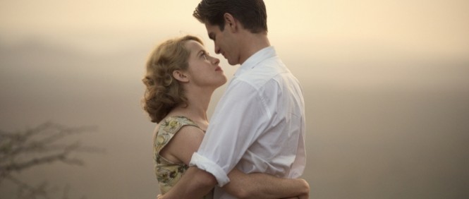Trailer: Andrew Garfield a Claire Foy sdílejí Nádech pro lásku
