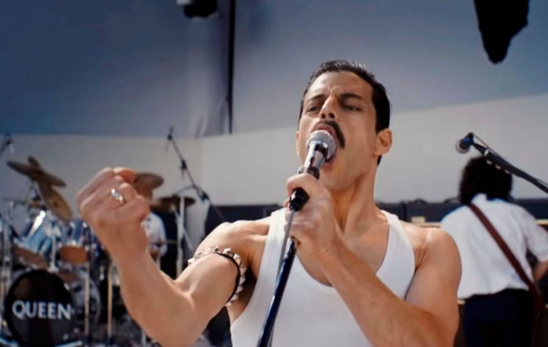 Rami Malek ve filmu Bohemian Rhapsody / Bohemian Rhapsody