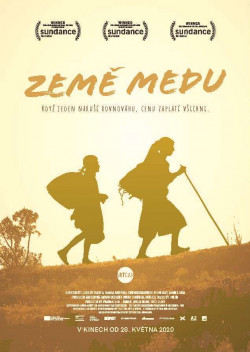 Český plakát filmu Země medu / Honeyland