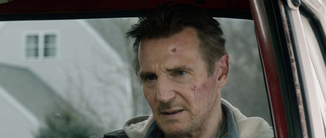 Liam Neeson v akčním filmu Retribution