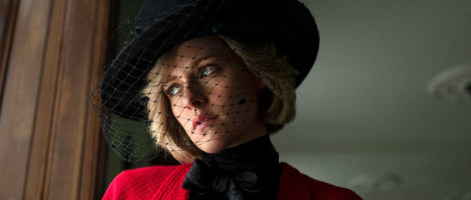 Kristen Stewart jako Diana v prvním traileru